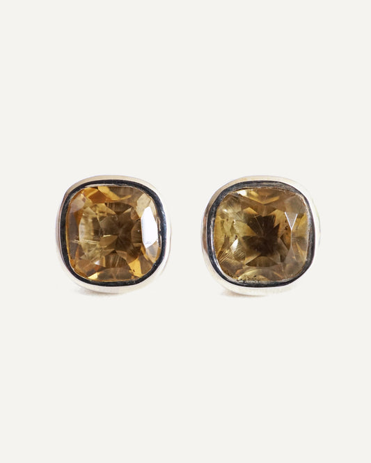 Aretes Liora