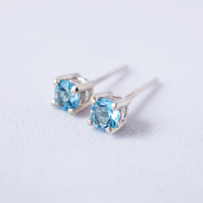 Aretes Amore